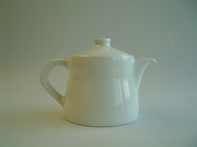 White Teapot 13.5 oz (Small)